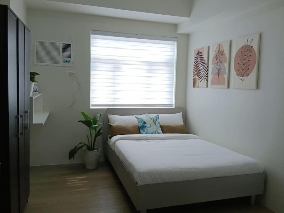 Vista GL Taft Studio Unit, Manille