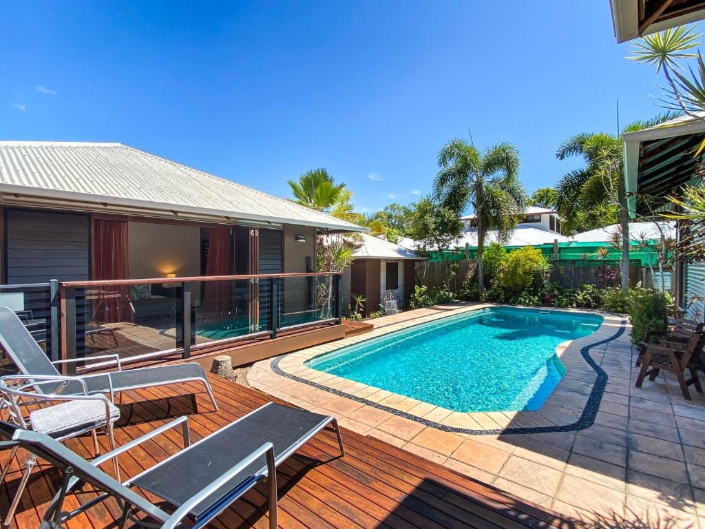 Banyak Villa, Horseshoe Bay