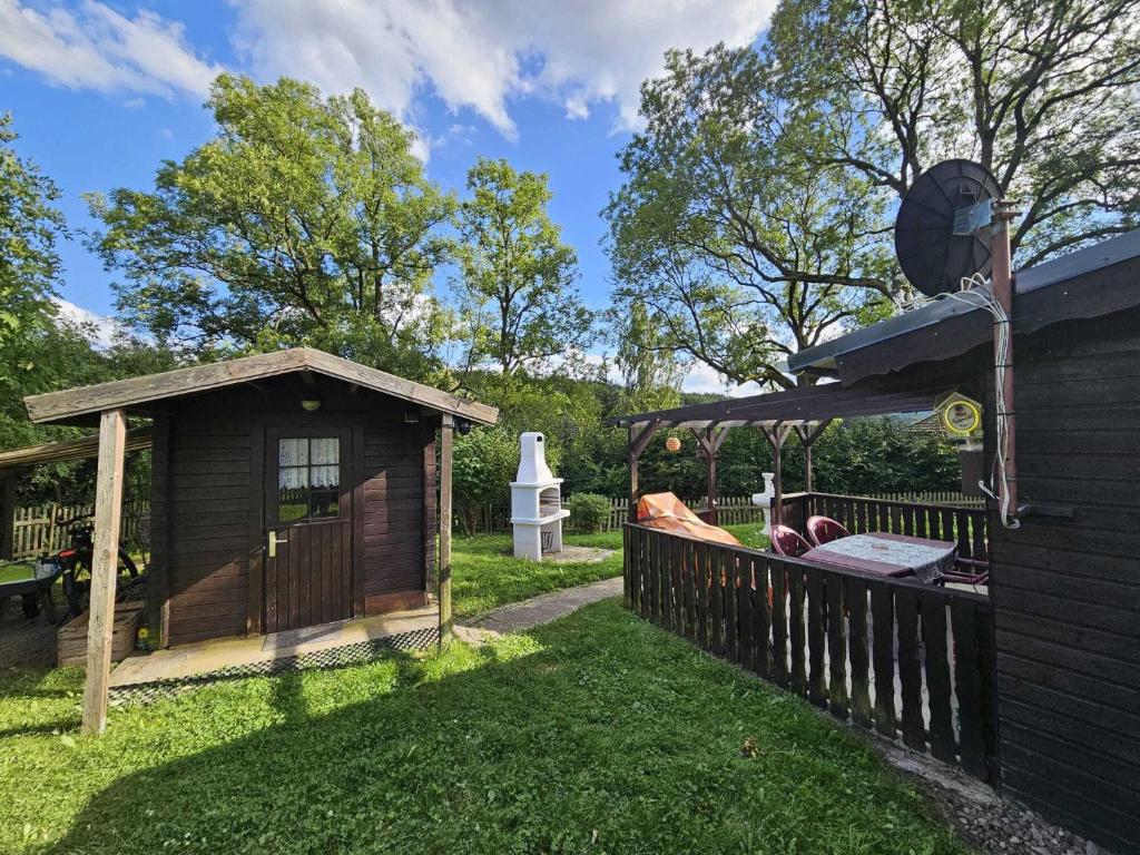 Ferienhaus Waldgefluester, Nausis