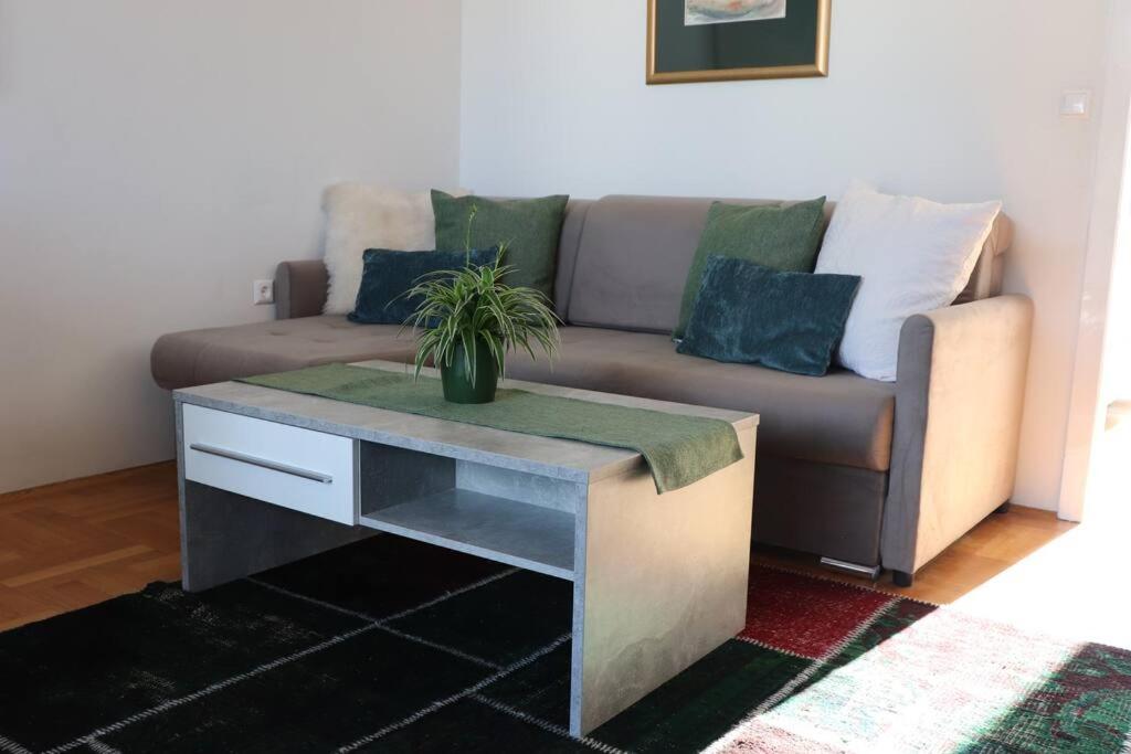 Ferienwohnung mit Aussicht - 4