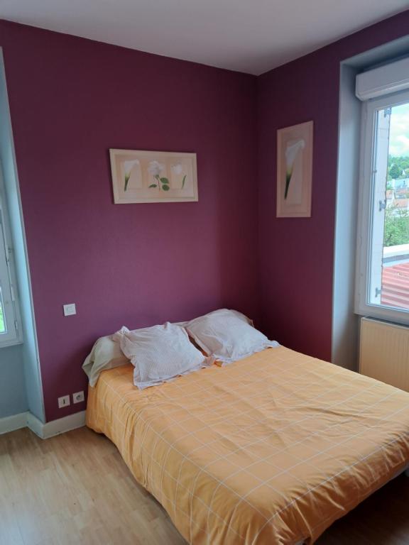 L' auberge de l'écluse, Chevillon