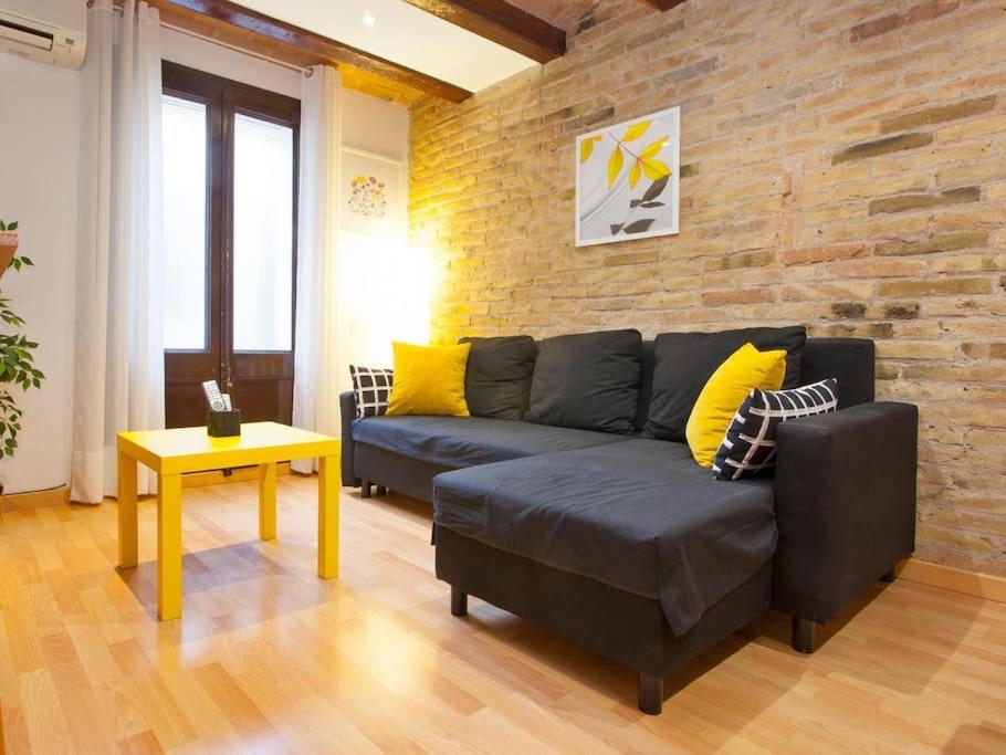 Parallel - Family Flat 2 rooms, Barcelona