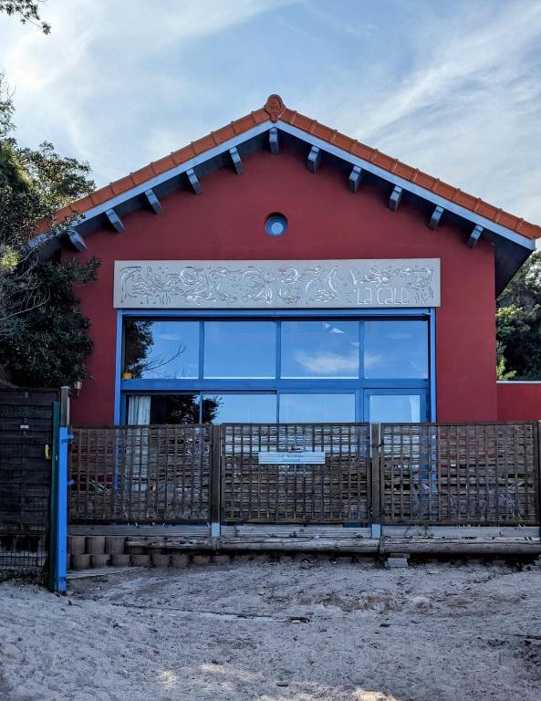 Magnifique loft sur la plage Life is a Beach GuestHouse - 1