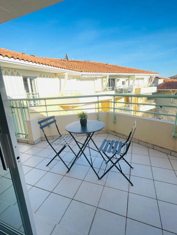 Studio climatisé - Port Fréjus, plage à 250m - 5