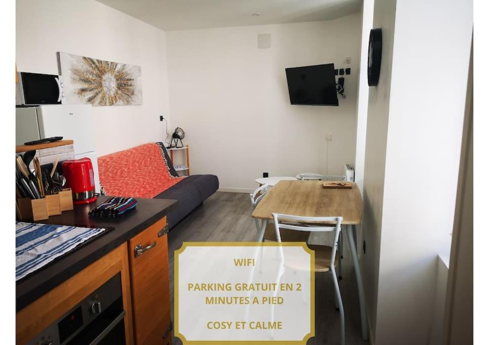 Cosy & calme, centre-ville, Saint-Jean-dʼAngély