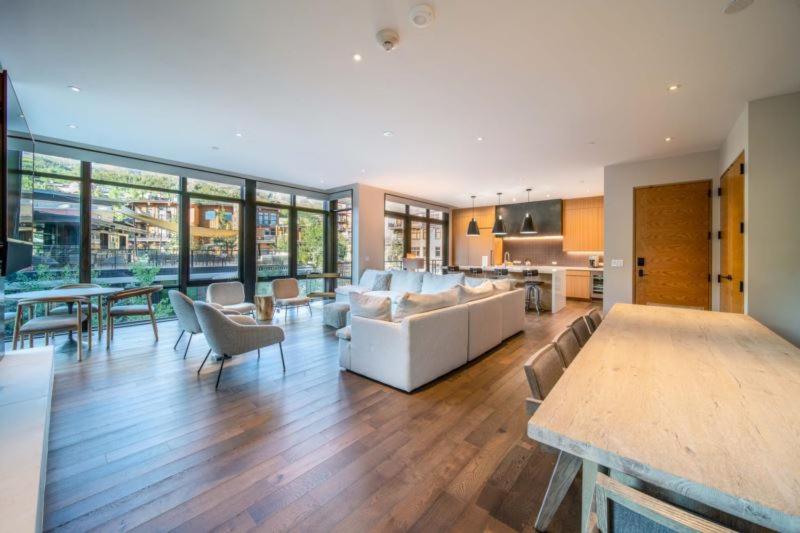 One Snowmass West 503 by Snowmass Mountain Lodging, Snowmass