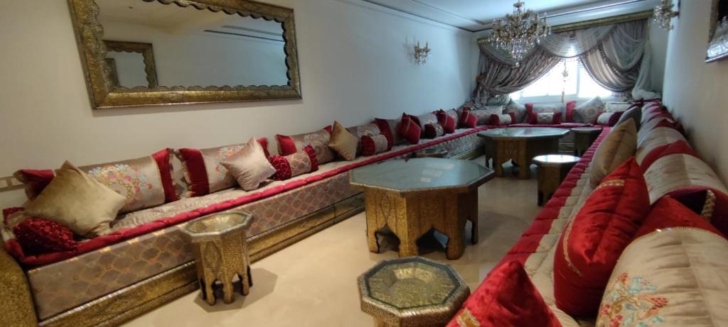 Beethoven Nejma, Tanger