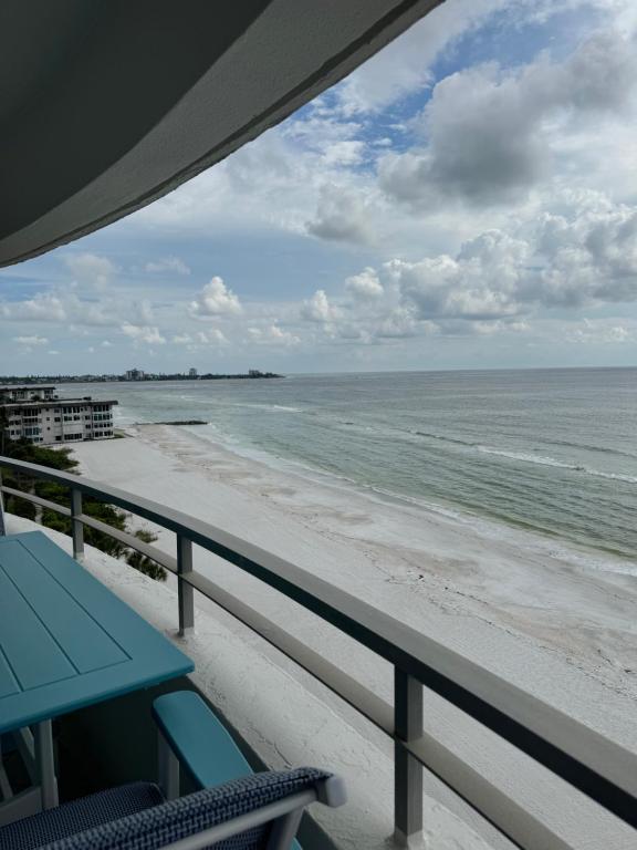 Water Front Condo - Lido Beach, Sarasota
