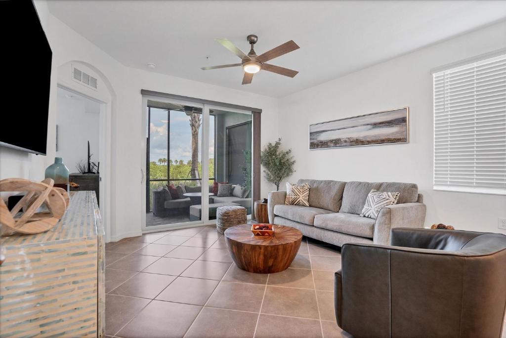 14121 Heritage Landing 718, Burnt Store Marina