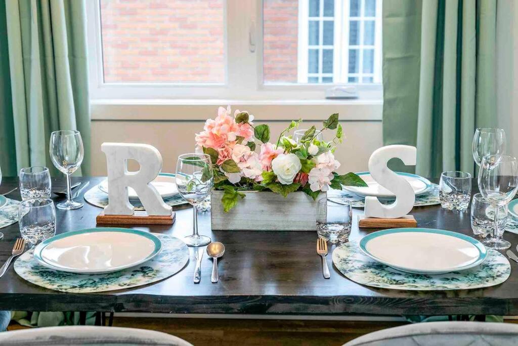 Nice Cozy & Unique Apartment with Free Parking, Laflèche