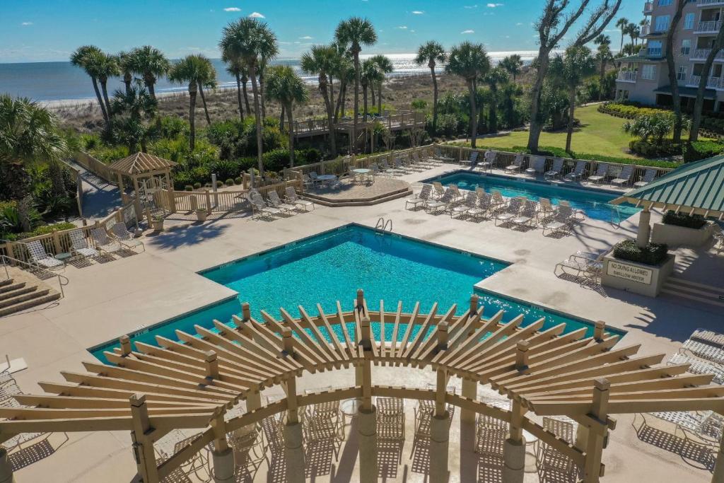 Complex Pool, Beach Getaway, Oceanfront, Hilton Head Island