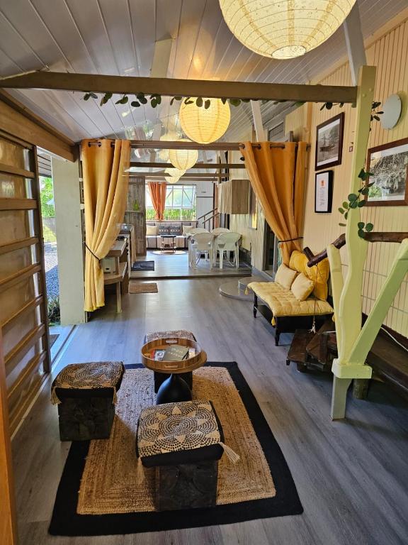 Faaora Lodge, little paradise, Haapiti