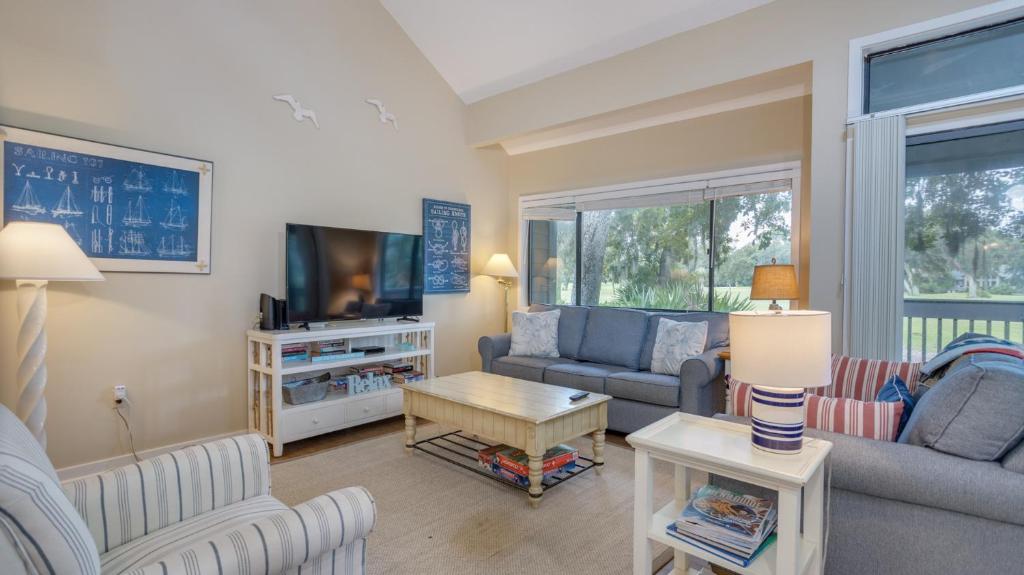 Private Deck, Pet Friendly, Family, Hilton Head Island