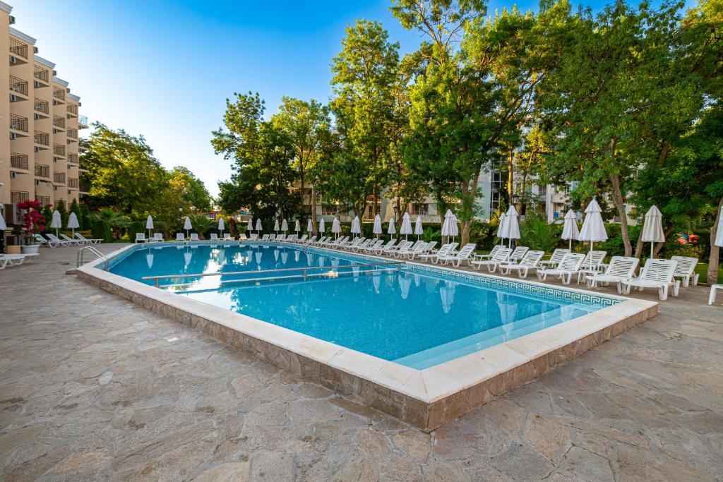 Hotel Riva Park - All Inclusive — Basen in Słoneczny Brzeg, Region Burgas
