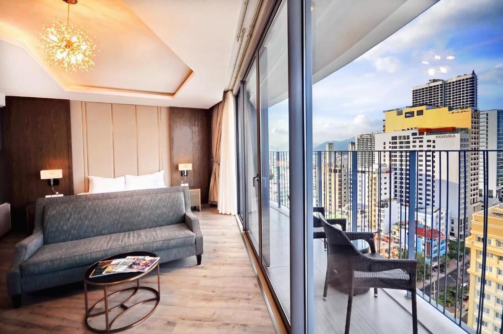 Panorama Nha Trang Long Beach Apartment
