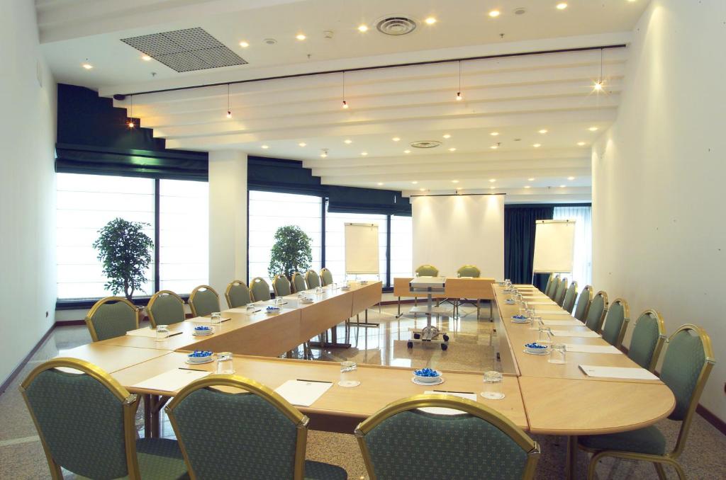 Grand Hotel Barone Di Sassj Photo 18