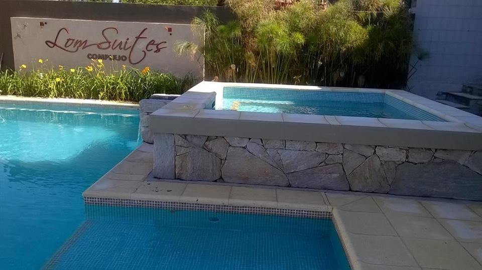 Lom Suites - 5