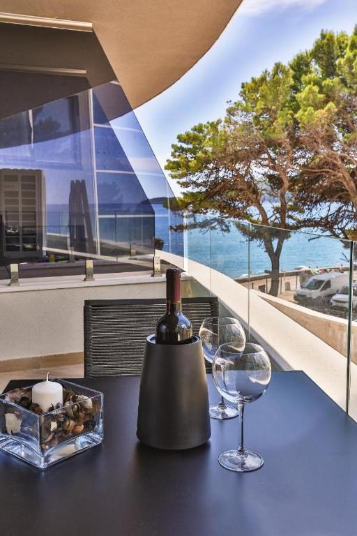 Montenegro Beachfront Oasis - 2