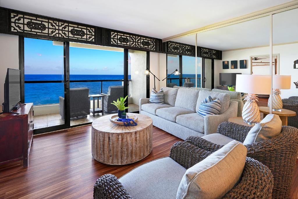 キャッスル ポイプ ショアーズ (Castle Po'ipū Shores) 外観