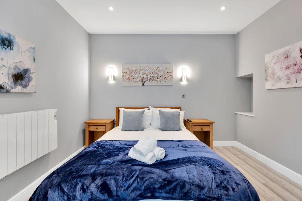 Stylish & Cosy 2BR Ensuite Condo with Parking, Norwich