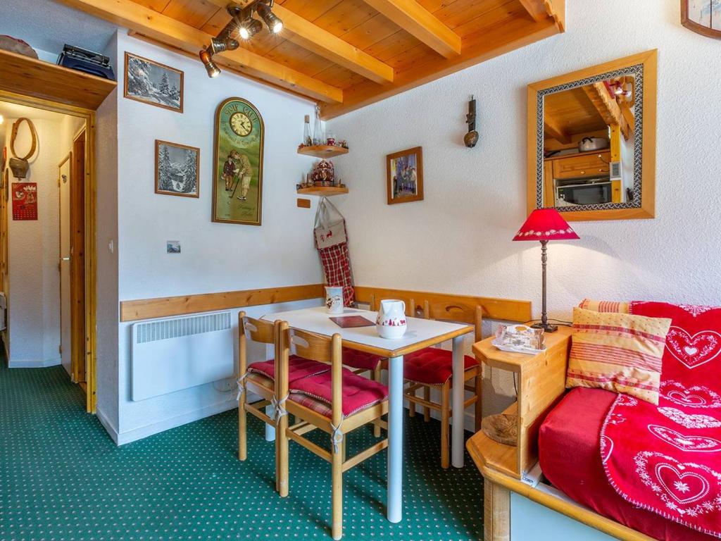 Appartement 1 ch. confortable avec balcon et casier à skis à Méribel - FR-1-355-45 - 4