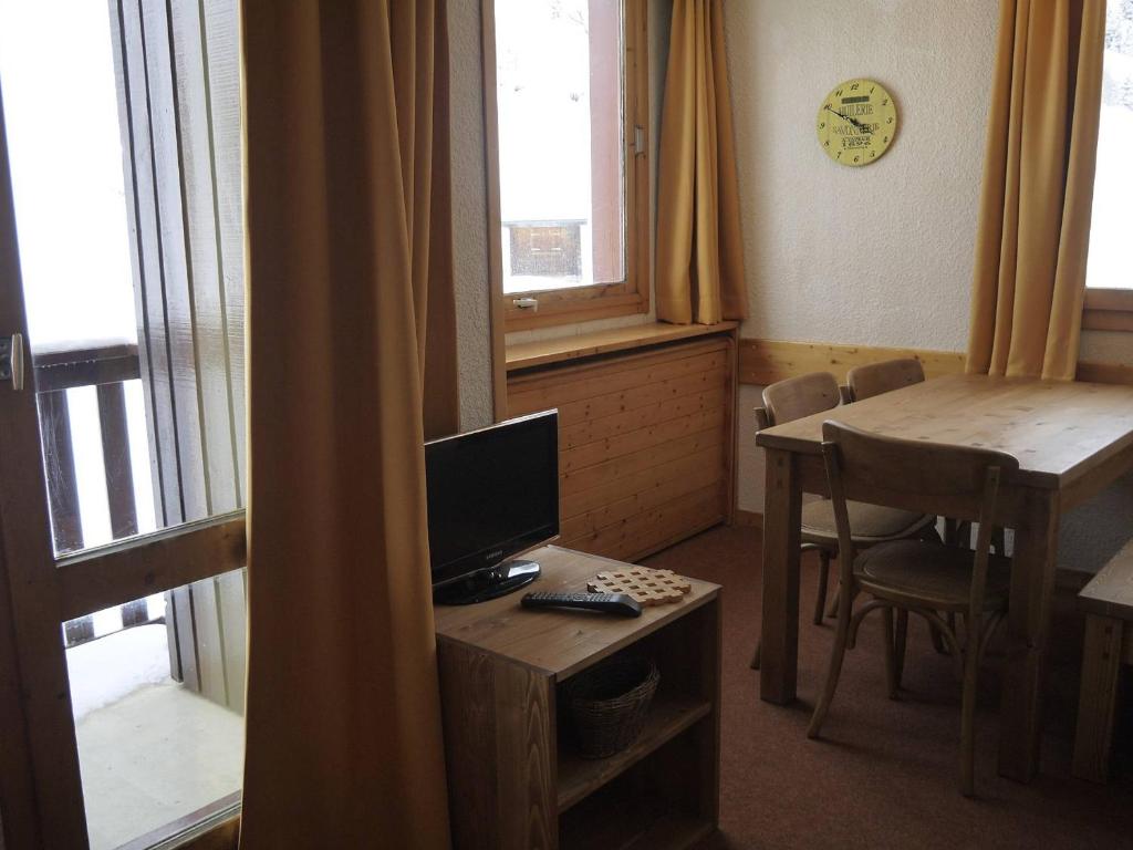 Appartement au pied des pistes avec balcon et casier à ski, non-fumeur - FR-1-355-117 - 3