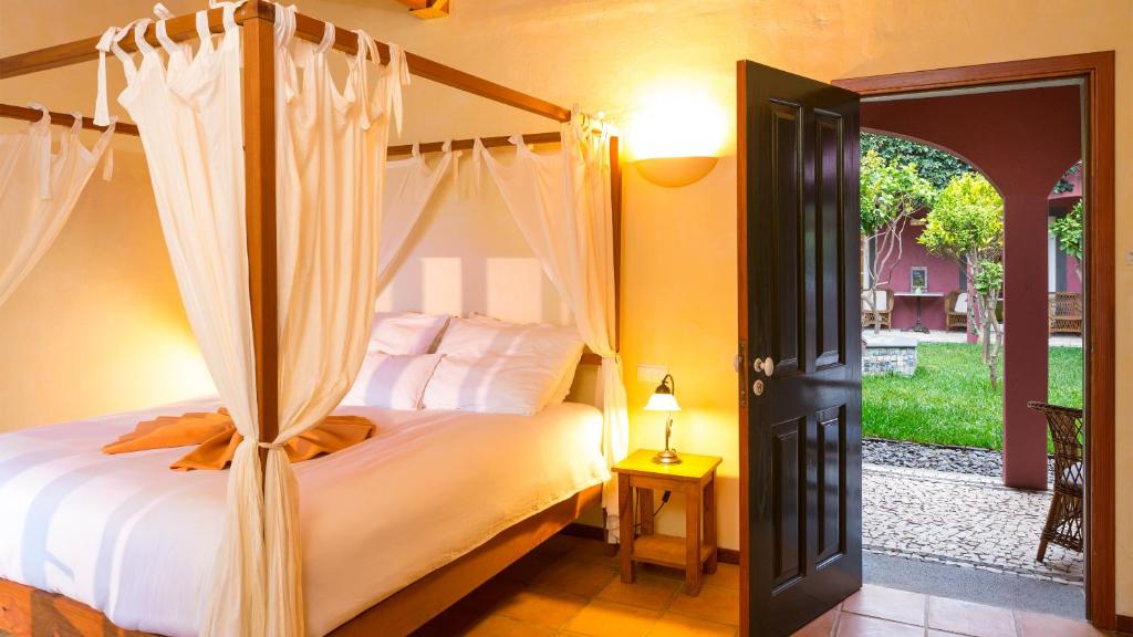 Atrio — Hotel rooms in Calheta, Madeira