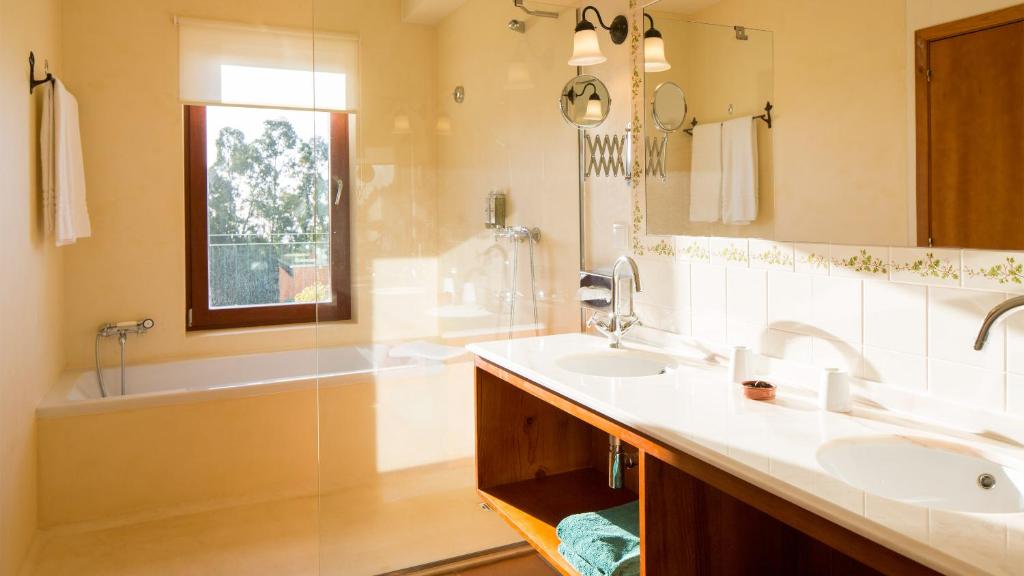 Atrio — Hotel rooms in Calheta, Madeira