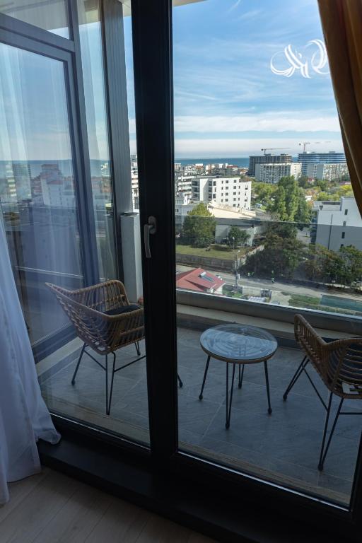 Nikos Lake 2, Mamaia Nord – Năvodari