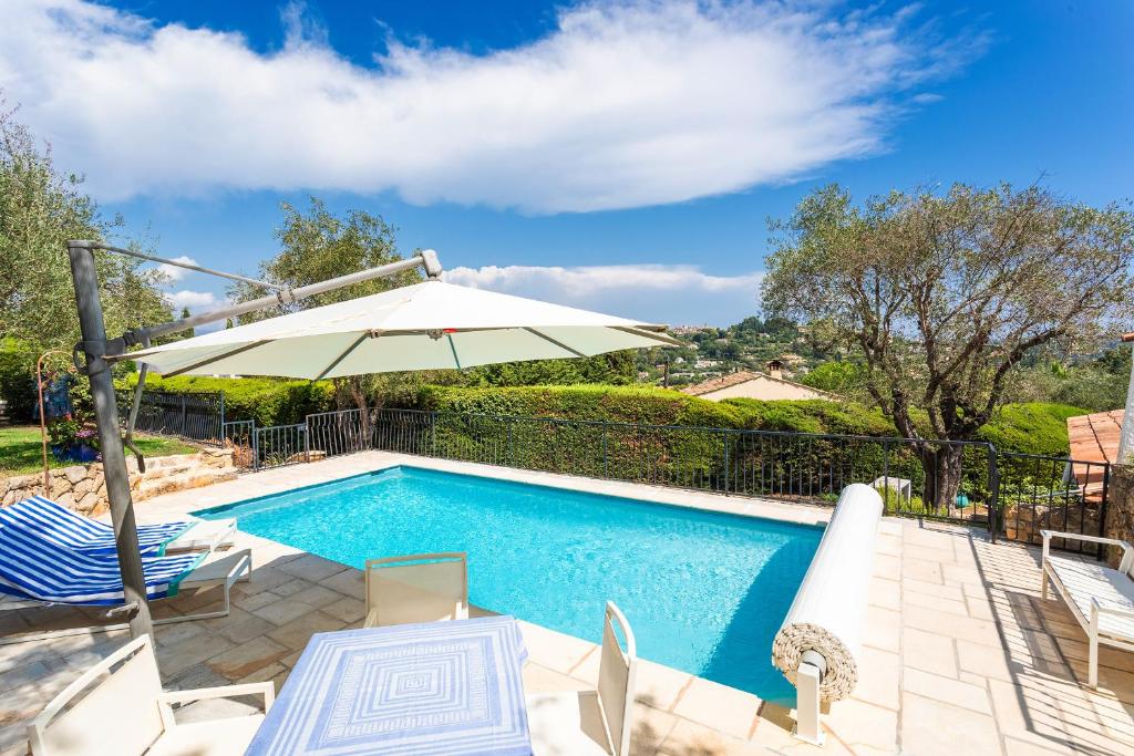 VILLA LA ROSERAIE VI4425 By Riviera Holiday Homes - 1