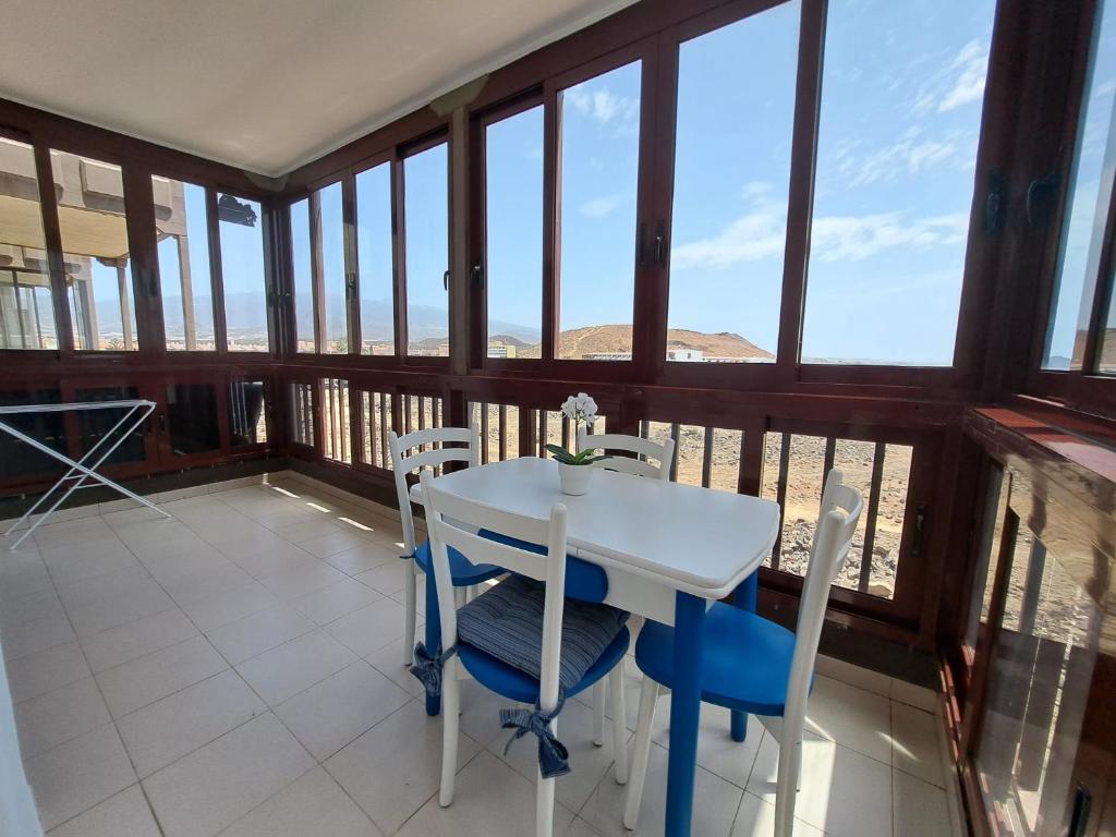 Atlantic 1 One bedroom apartment with ocean view and pool - 5