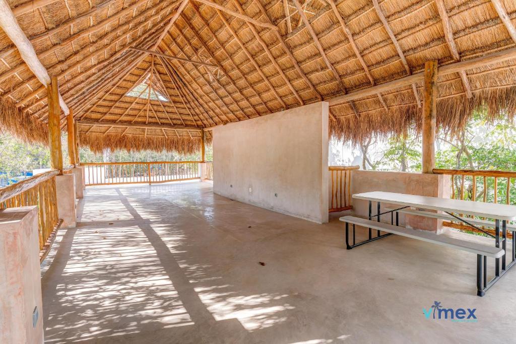Stay at TAO Pool BBQ Gym Yoga Beach 5min - 2