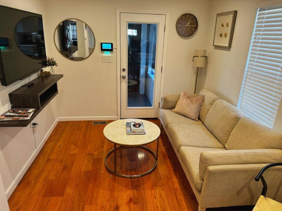 Modern DC home, Washington