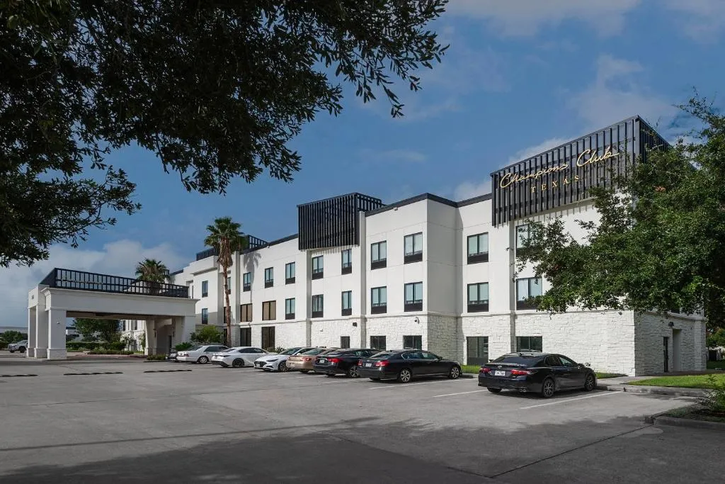 Champions Club and Hotel, Houston Westchase，位于休斯顿的酒店