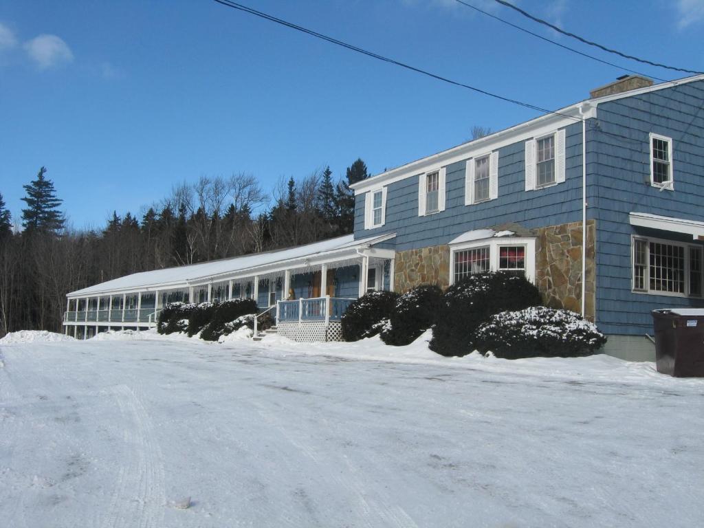 Big Bears Lodge photo