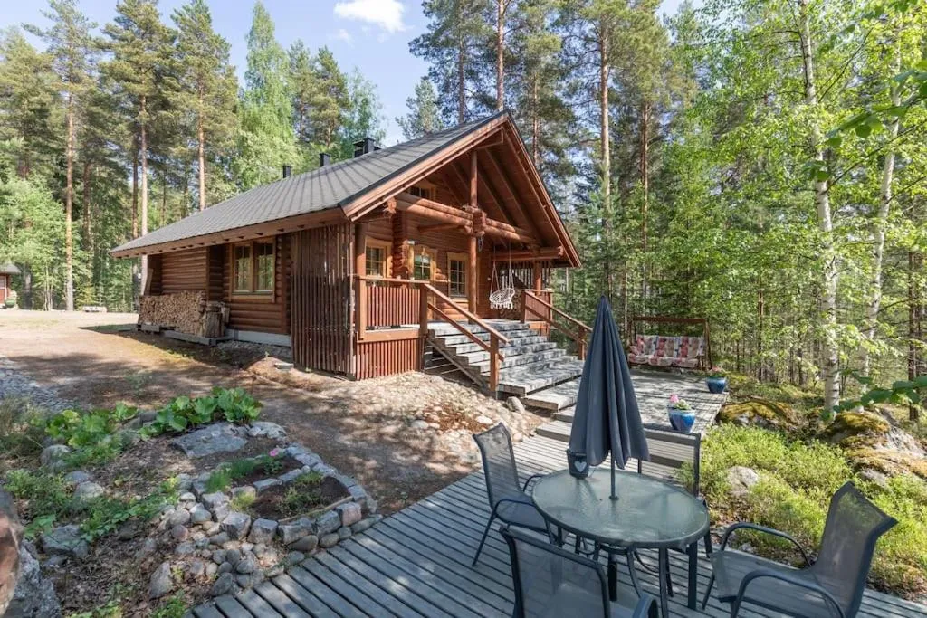 Poukama Cottage Päijätsalo, hotel v destinaci Sysmä