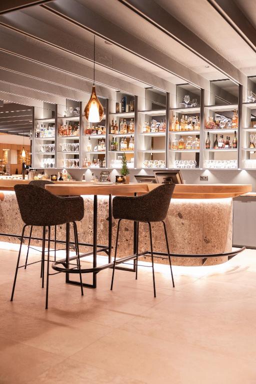 Bar/lounge