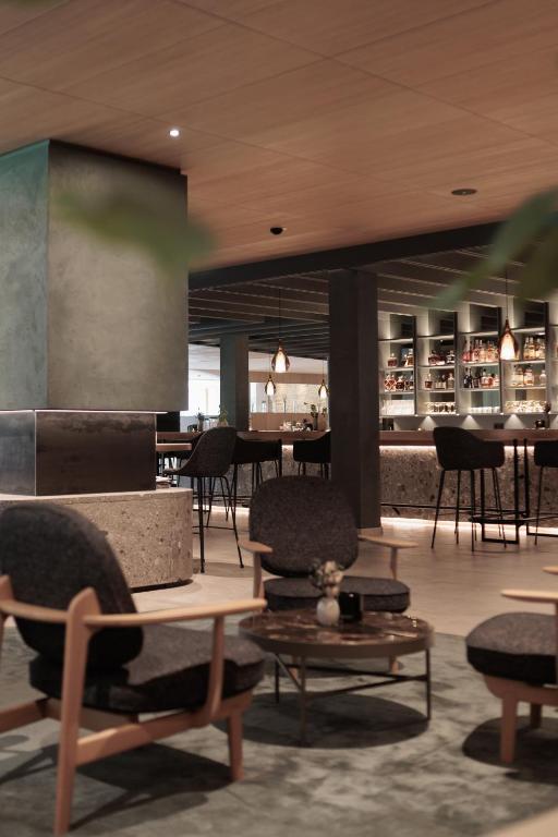 Bar/lounge