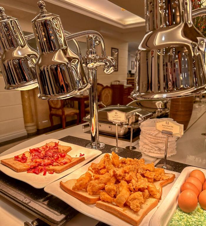 Еда и напитки