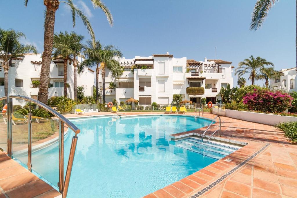 Avalon Apt Costalita Close To The Beach And Golf - 1