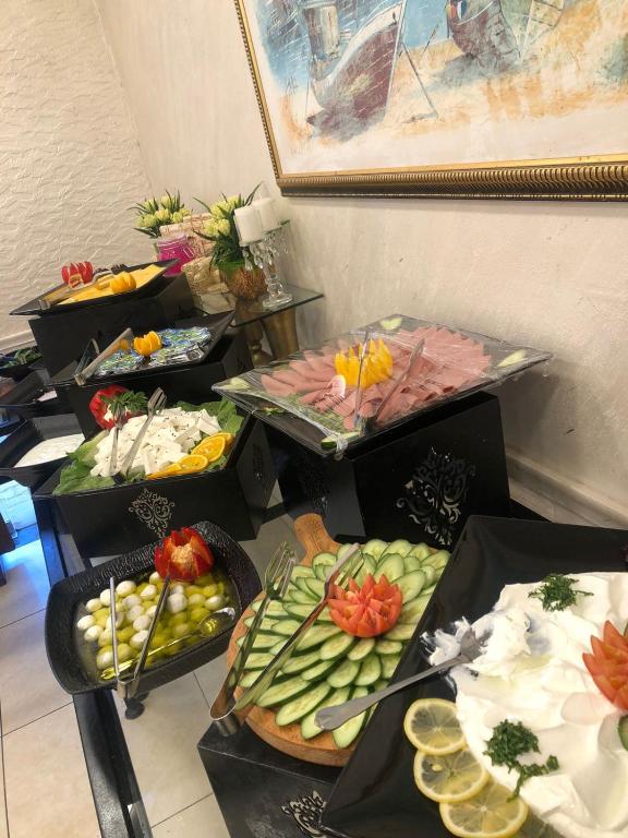 طعام و مشروبات