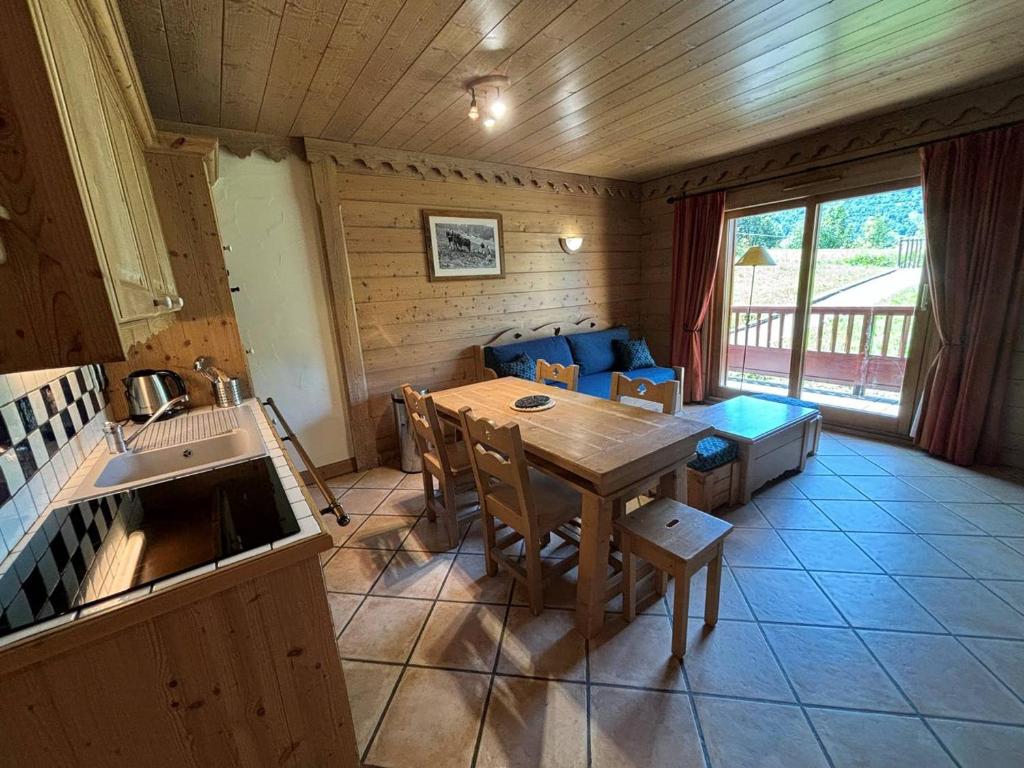 Appartement avec piscine, spa, parking, Wi-Fi à Saint-Martin-de-Belleville - 3