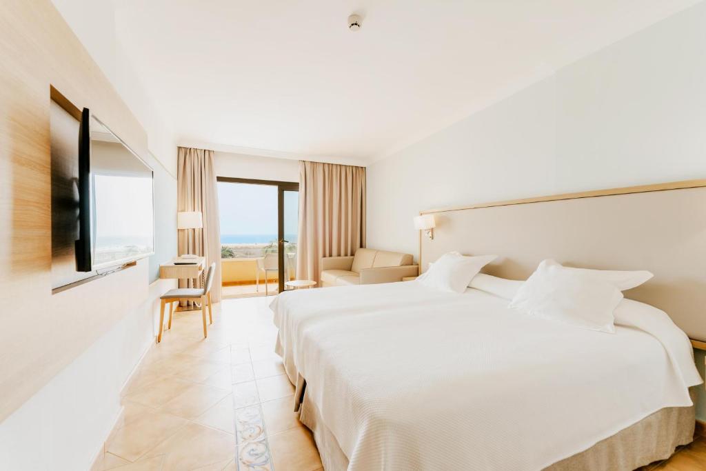 R2 Buganvilla Hotel & Spa - 3
