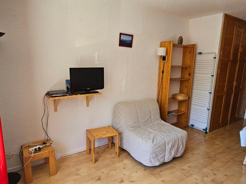 Charmant Studio Cabine 4 Pers, Exposé Sud, Balcon, Piscine, Parking, Proche Pistes et Commerces - FR-1-263-144 - 3