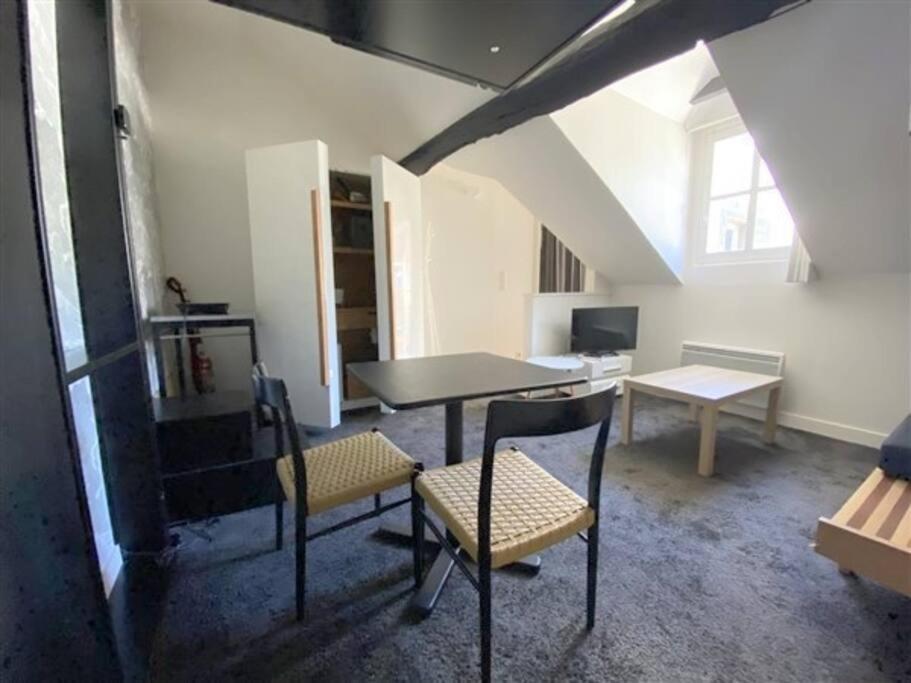 Superbe studio avec terrasse - Cathédrale - 3