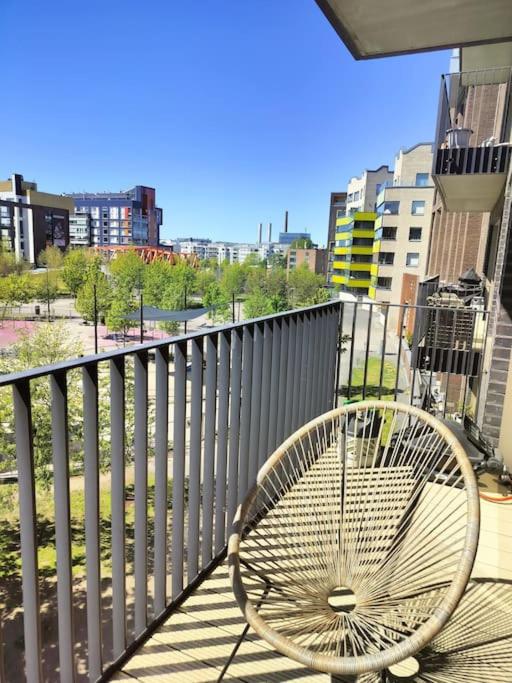 Kolmio, parvekkeet, meri, sauna ja keskustassa!, Helsinky