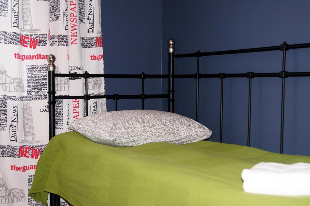 Single Bed in Dormitory Room
