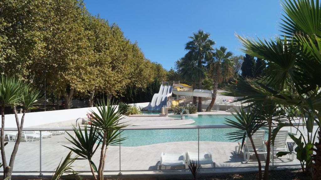 Mobile-home camping 7 fonts AGDE - 1