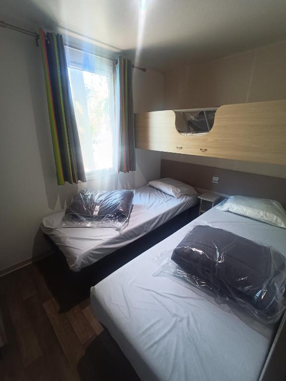 Mobile-home camping 7 fonts AGDE - 3