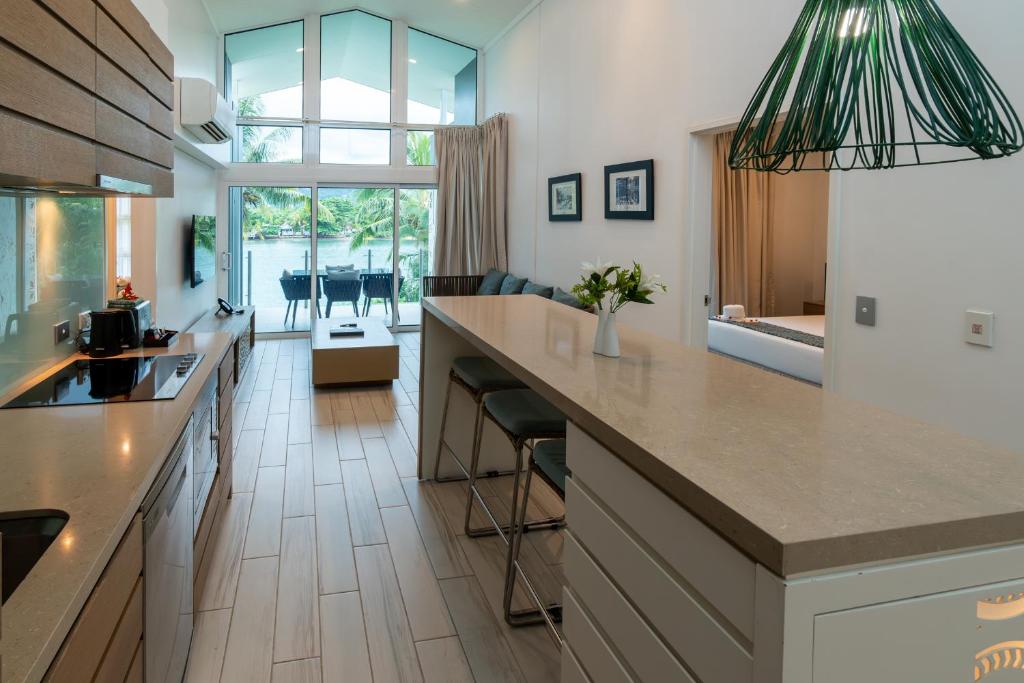 Taumeasina Island Resort